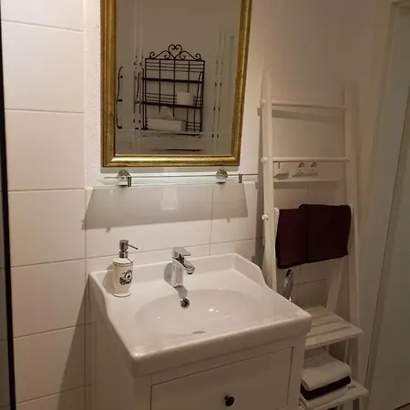 Casa de hóspedes Julia 4*