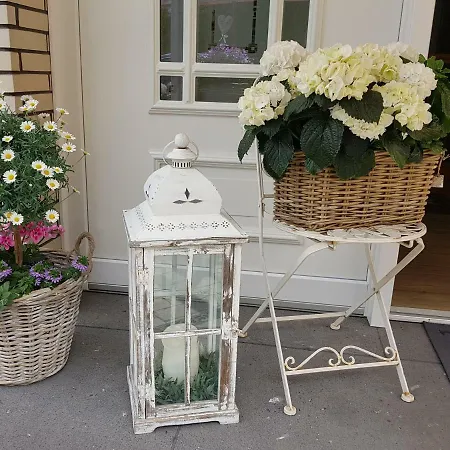 Julia Casa de hóspedes 4*